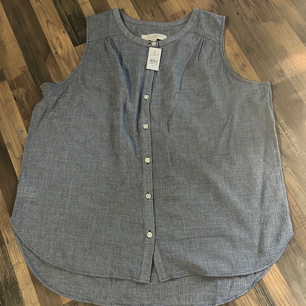 Loft women’s top